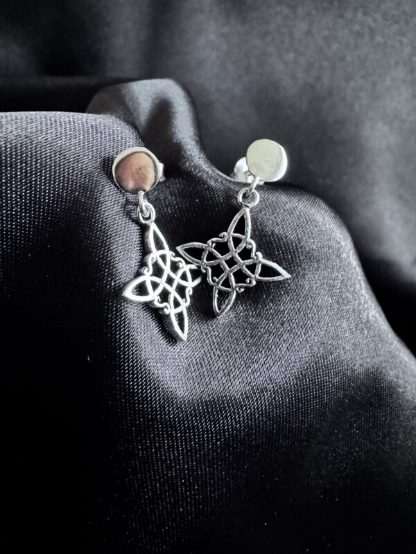 Aros Nudo de Bruja con tornillo mariposa