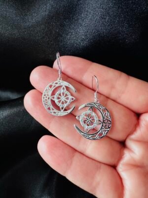 Aros Nudo de Bruja con Media Luna