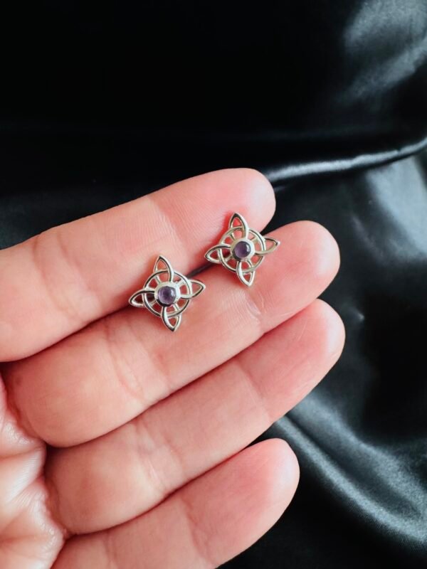 Aros apegados Nudo de Bruja Amatista