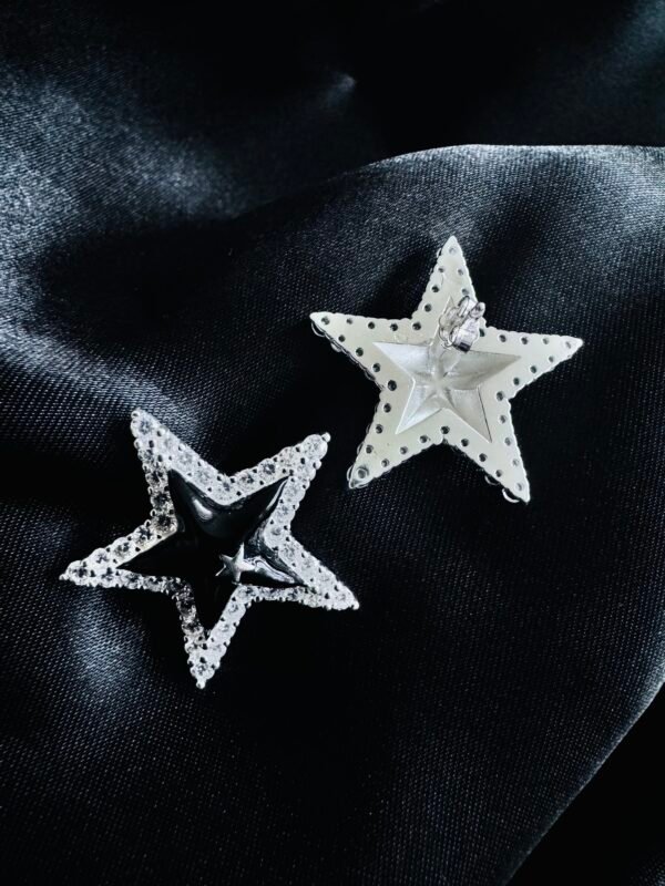 Aros Maxi Estrellas Esmaltadas con Circones