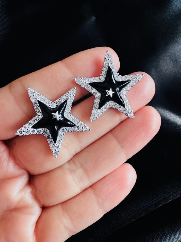 Aros Maxi Estrellas Esmaltadas con Circones