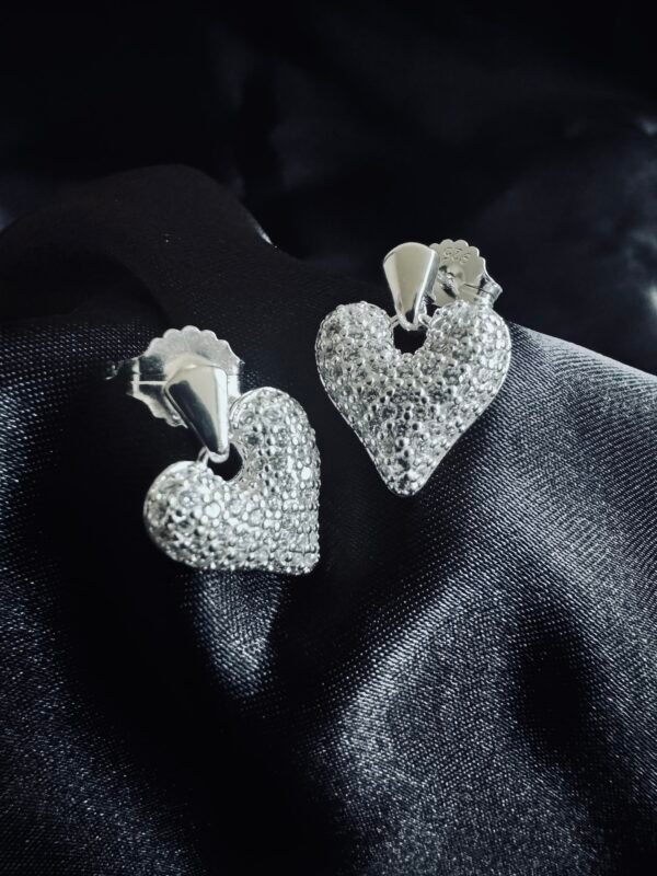 Aros Corazón con Circones Pavé