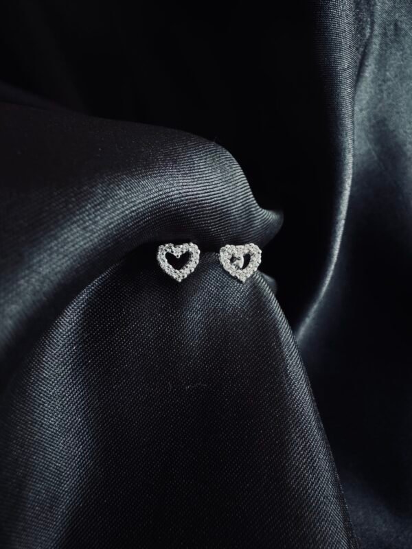 Piercing Corazón con Circones