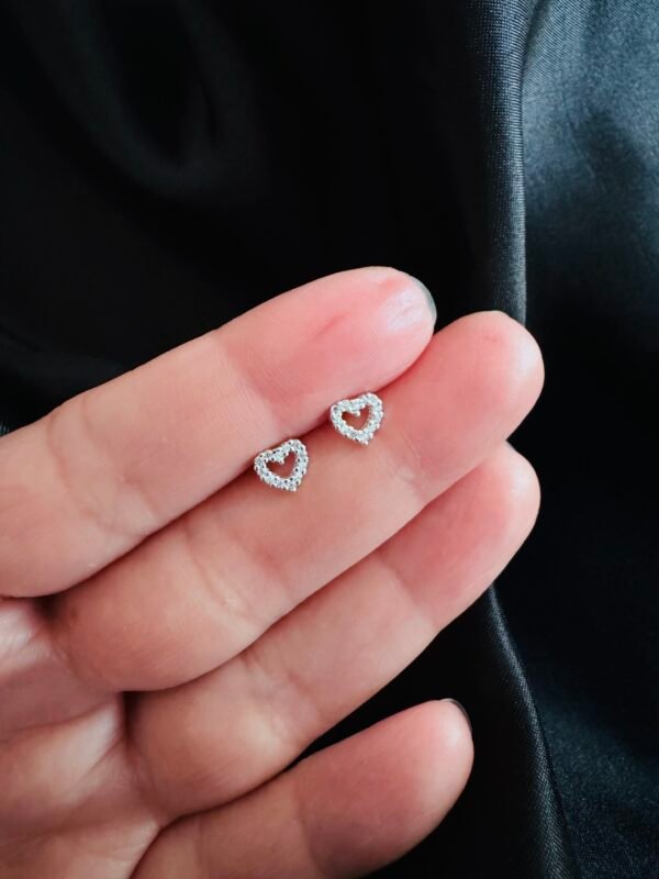 Piercing Corazón con Circones