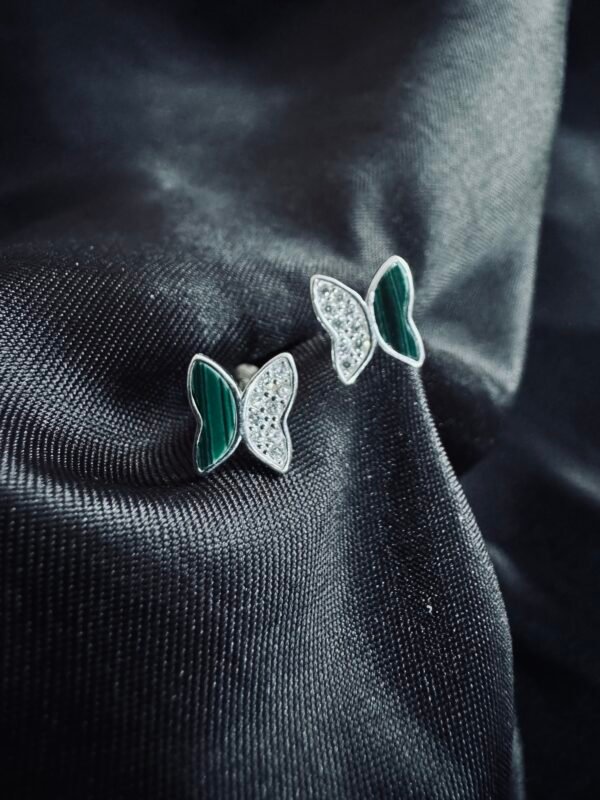 Piercing de Oreja Mariposa Circones