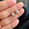 Aros Pistilos con Circón Strass