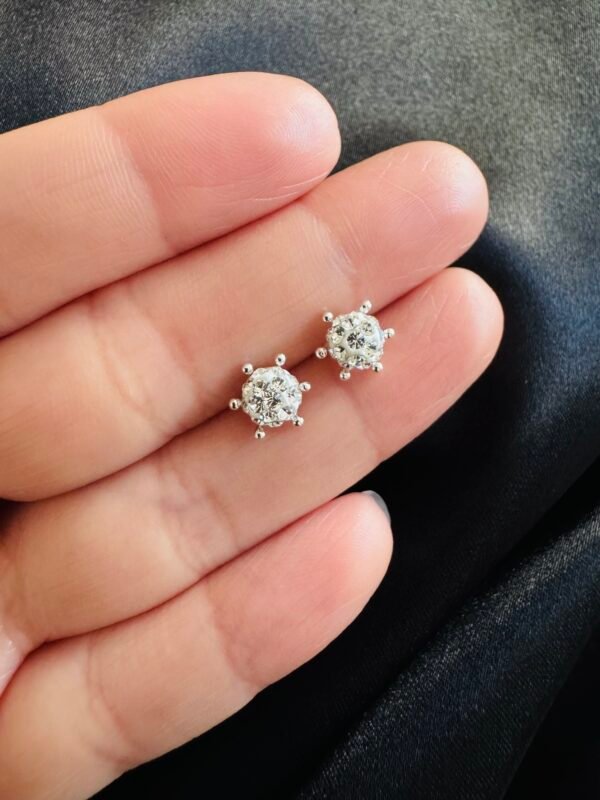 Aros Pistilos con Circón Strass