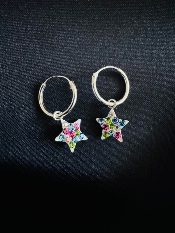 Argollas con Estrellas y Cristales multicolor