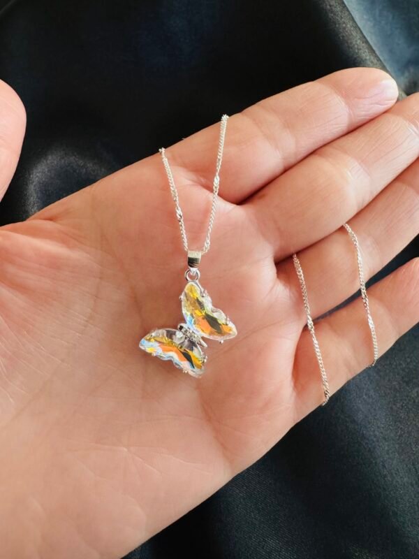 Colgante Mariposa de Cristal Tornasol