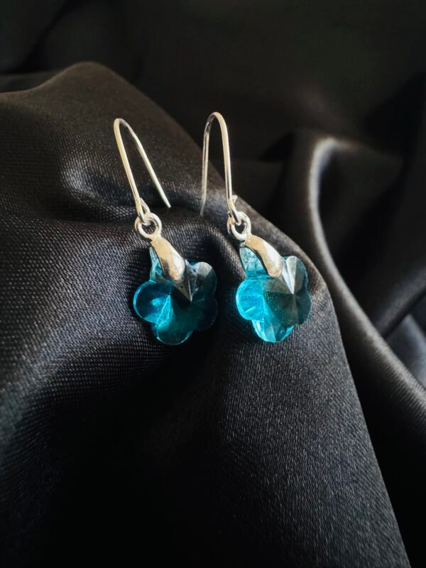 Aros Flor de Cristal Celeste