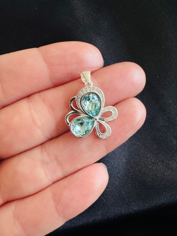 Colgante Mariposa de Cristal Celeste