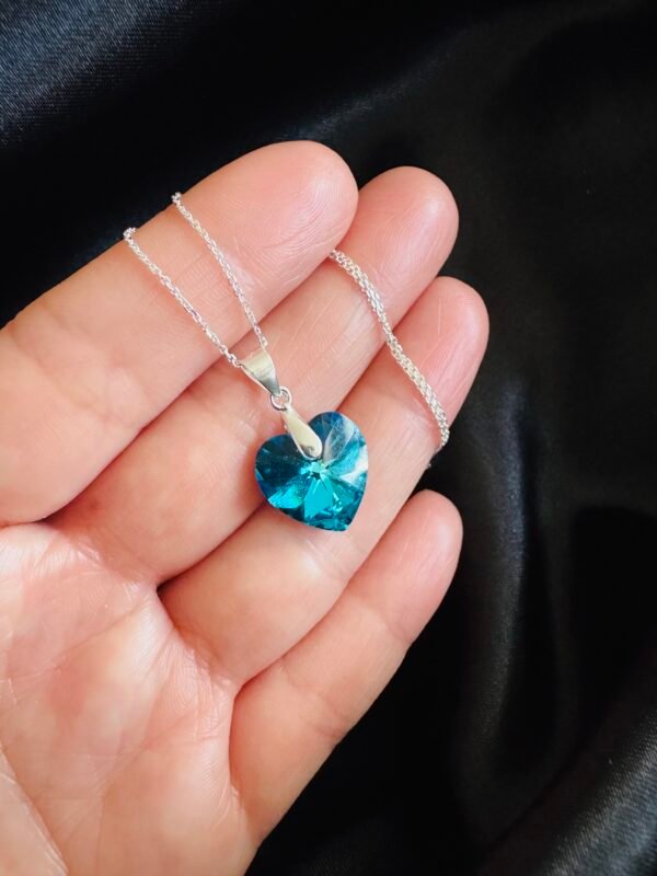 Colgante Corazón de Cristal Tornasol Azul