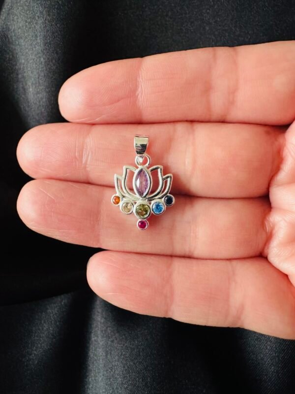 Colgante Flor de Loto 7 Chakras