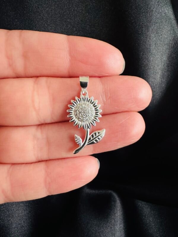 Colgante Girasol con Circones