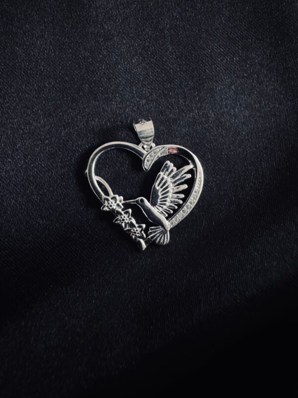 Colgante Colibrí y Corazón con Circones