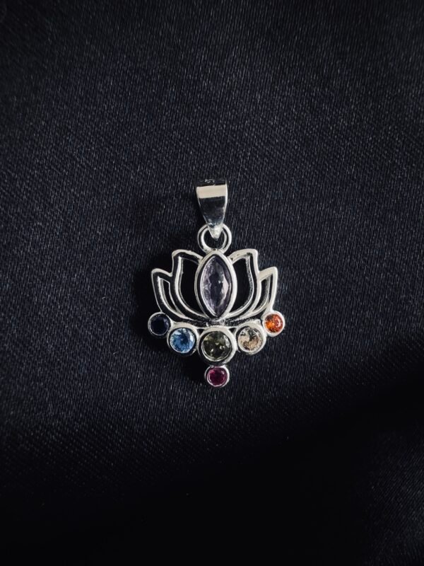 Colgante Flor de Loto 7 Chakras