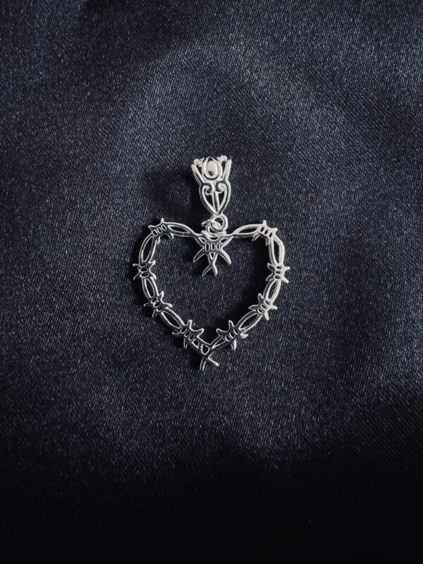 Colgante Corazón Karol G