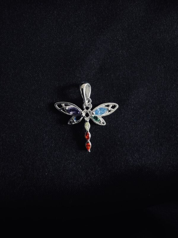 Colgante Libélula con Circones de color