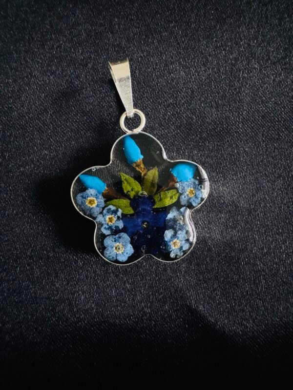 Colgante No me Olvides en Resina