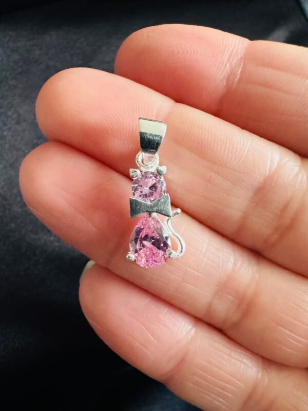 Colgante Gatito con Circones Rosados