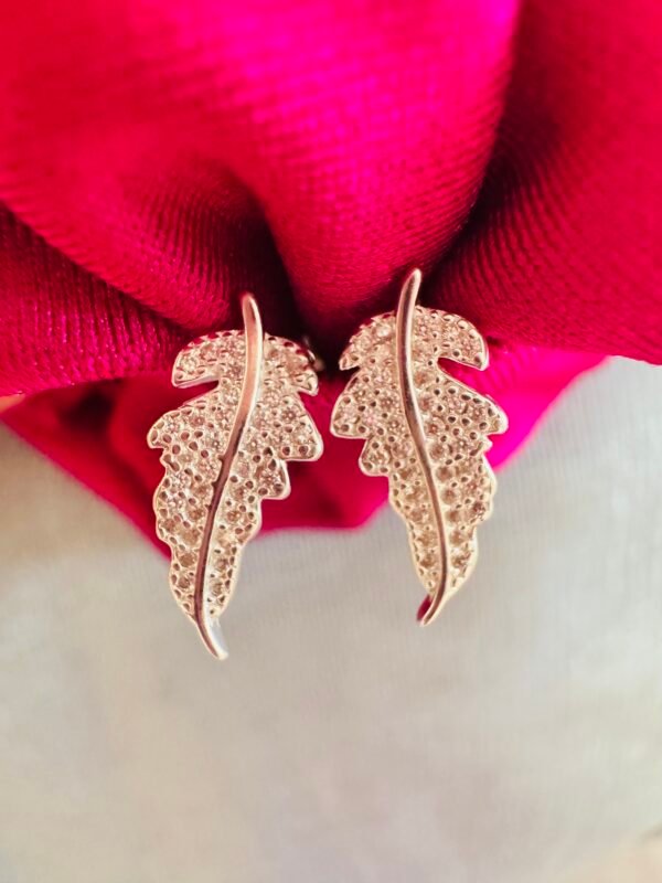 Piercing de Oreja Hojita Circones