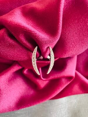 Piercing de Oreja Media Luna