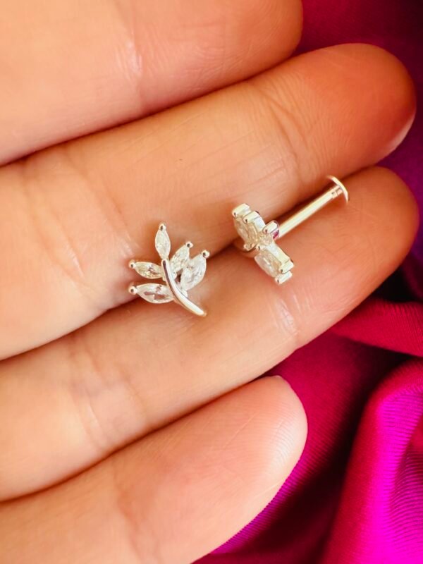 Piercing de Oreja Espiga Circones