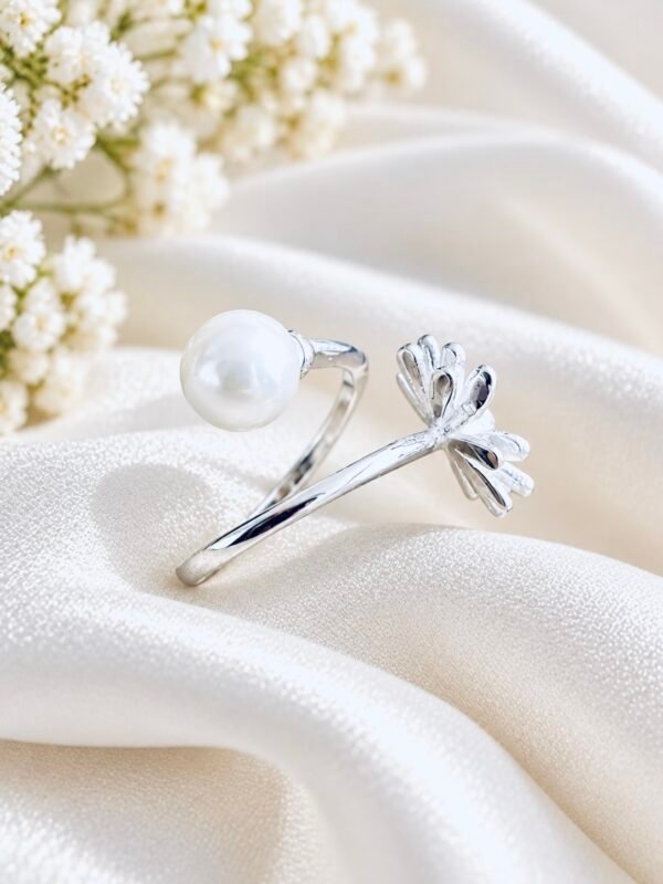 Anillo Adaptable Flor y Perla