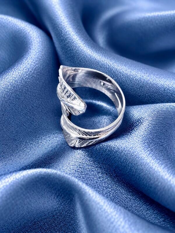 8A9D588B-B80A-4D93-833C-6ED15A847310 Anillo Adaptable Hojas Chunky