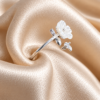 Anillo Adaptable Flor Nacarada