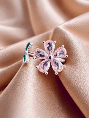 Anillo Adaptable Mariposa en Flor con Circones Rosa