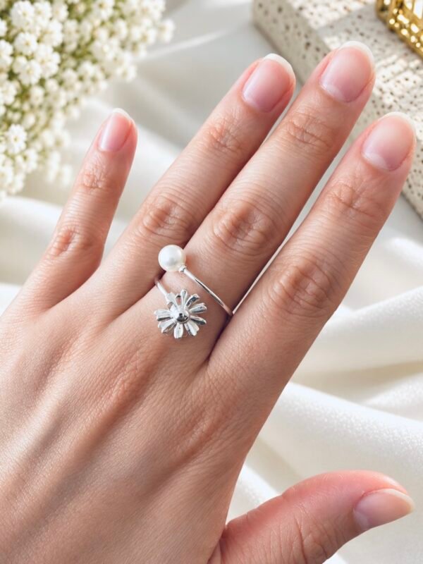 Anillo Adaptable Flor y Perla