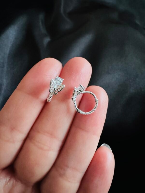 Argolla Huggie Mariposa