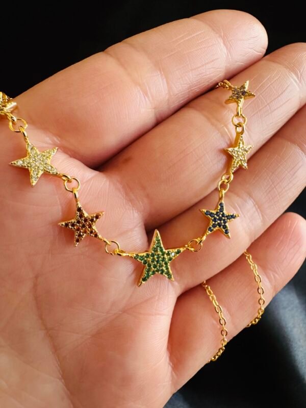 Collar Estrellas con Circones