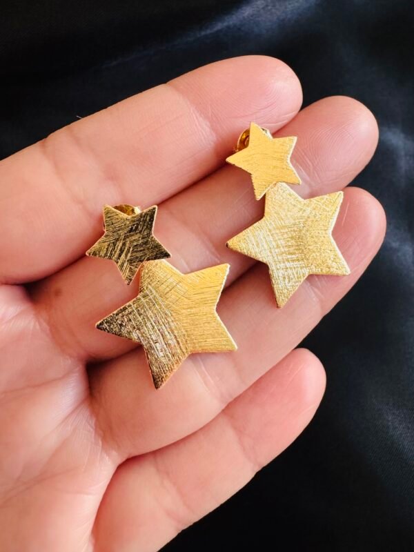 IMG_2298 Aros Estrellas con Enchape en Oro