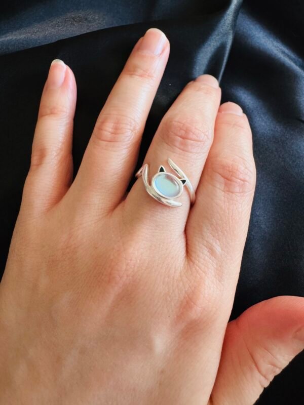 Anillo Adaptable Gatito con Piedra Luna