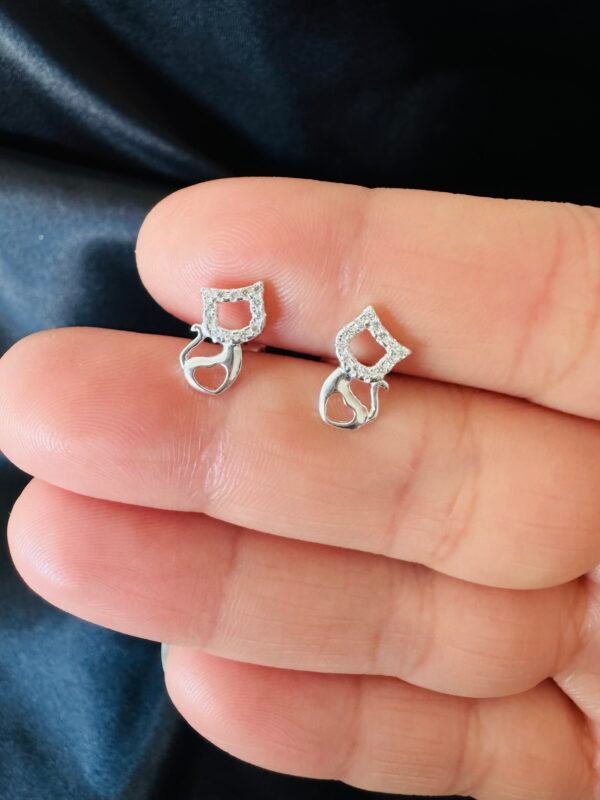 Aros Silueta Gatito con Circones