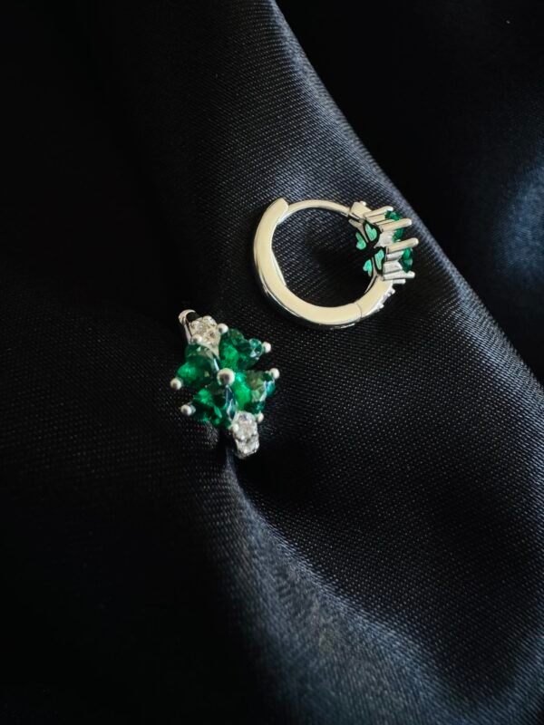 Argolla Huggie Trébol 🍀