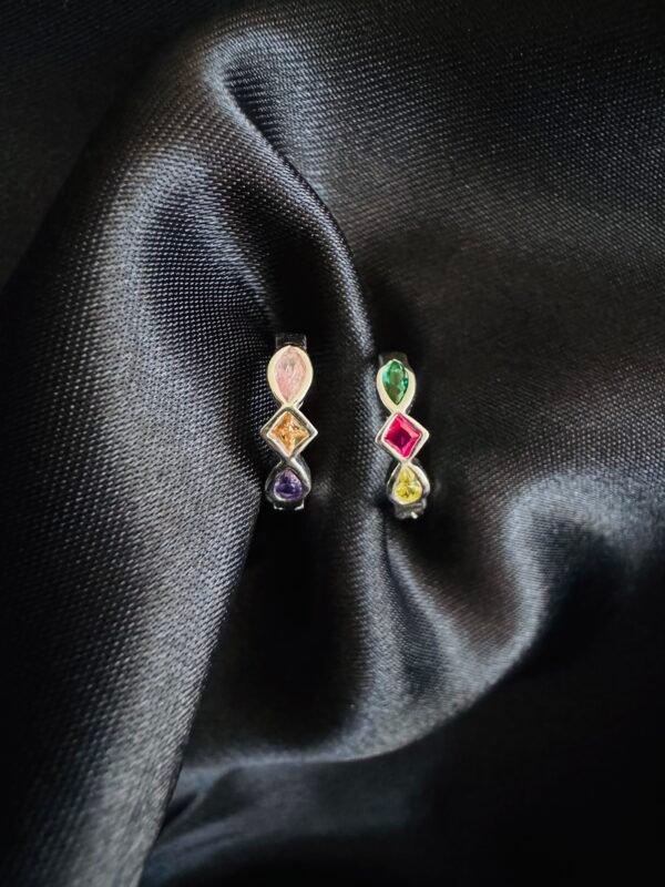 Argolla Huggie Circones de Color