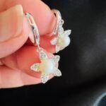 IMG_2984 Argolla Huggie Flor con Perla