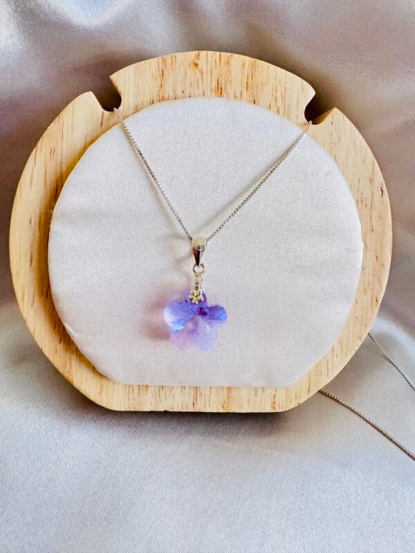 Collar Flor de Cristal Morado