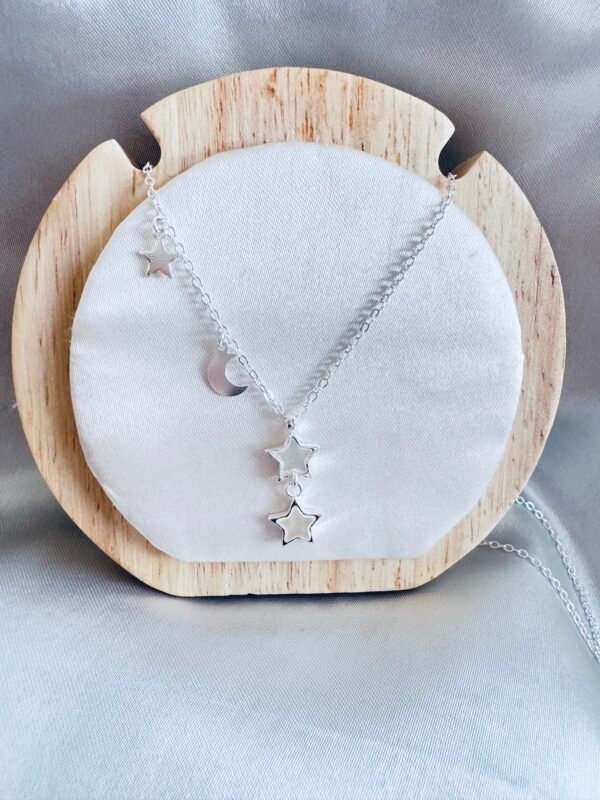 Collar Luna y Estrellas con Nácar