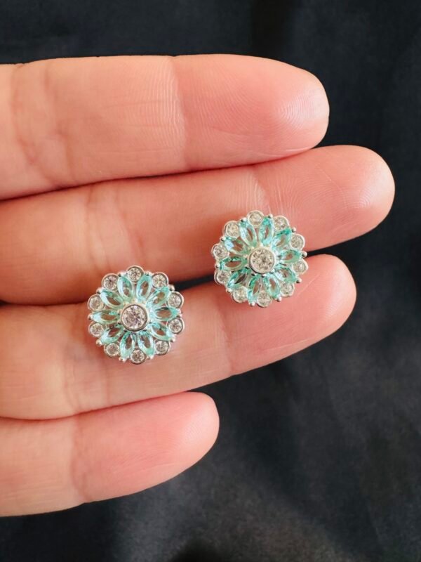 Aros Flor con Circones Aguamarina