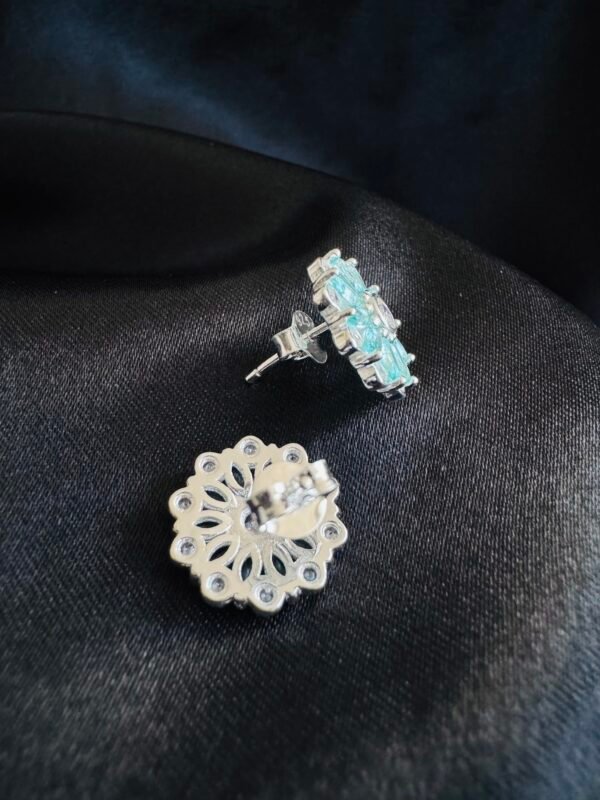 Aros Flor con Circones Aguamarina