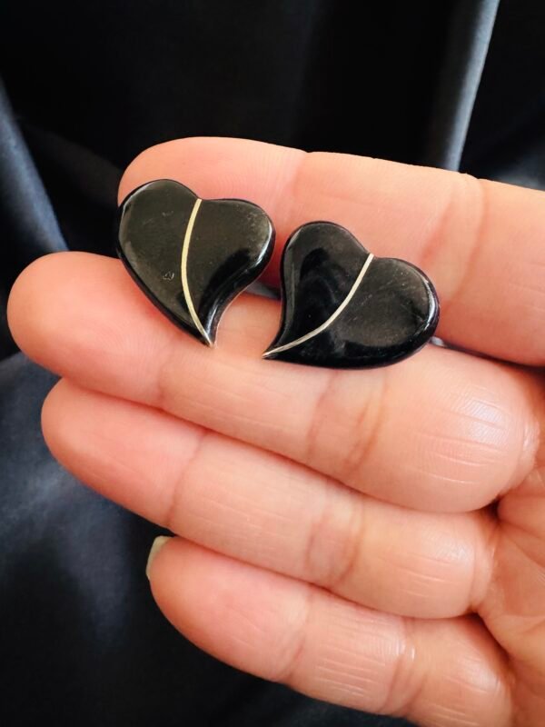 Corazón Metalizado Negro