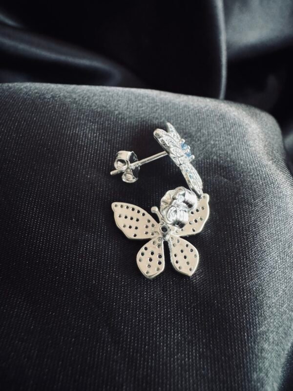 Aros Mariposa con Circones Celestes