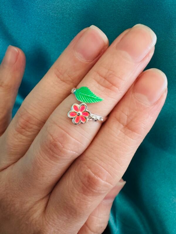 Anillo Midi Flor Hojita Esmaltada