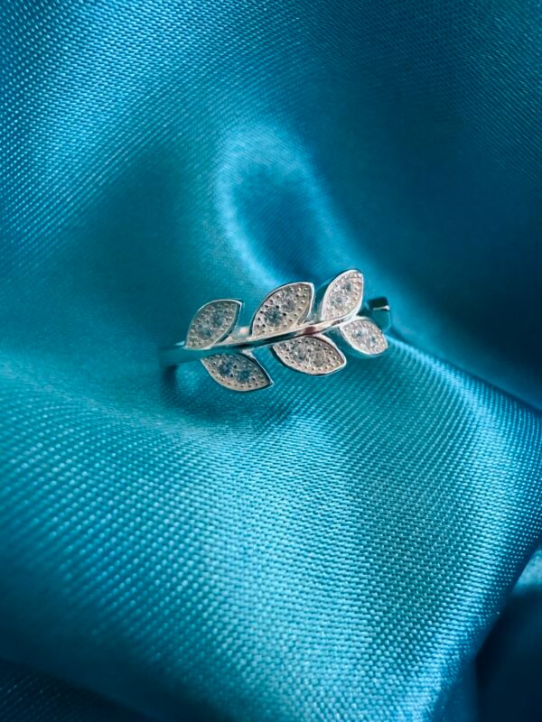 Anillo Midi Espigas con Circones