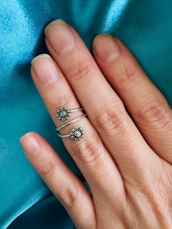 Anillo Midi Flores