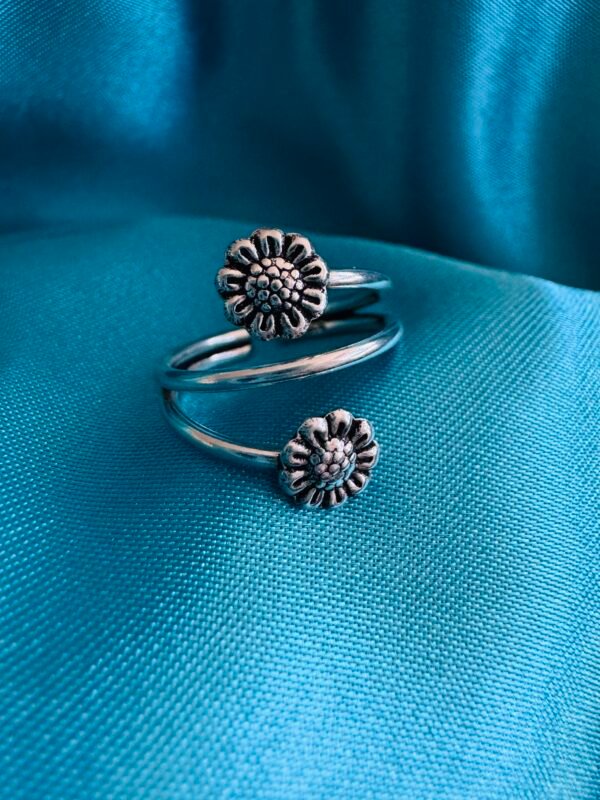 Anillo Midi Flores